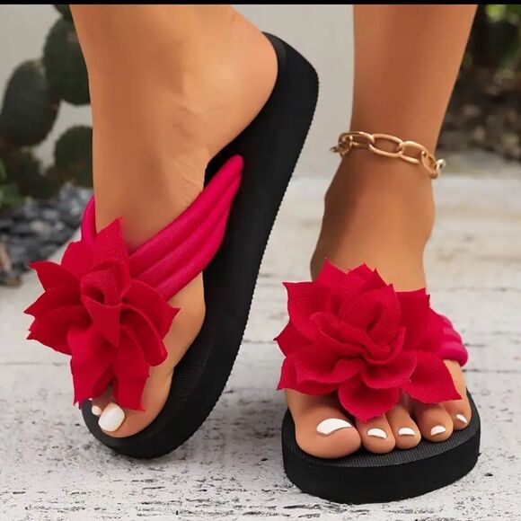 Women's Red Floral Sandals - Picture 2 of 6